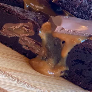 Galaxy Caramel Brownie